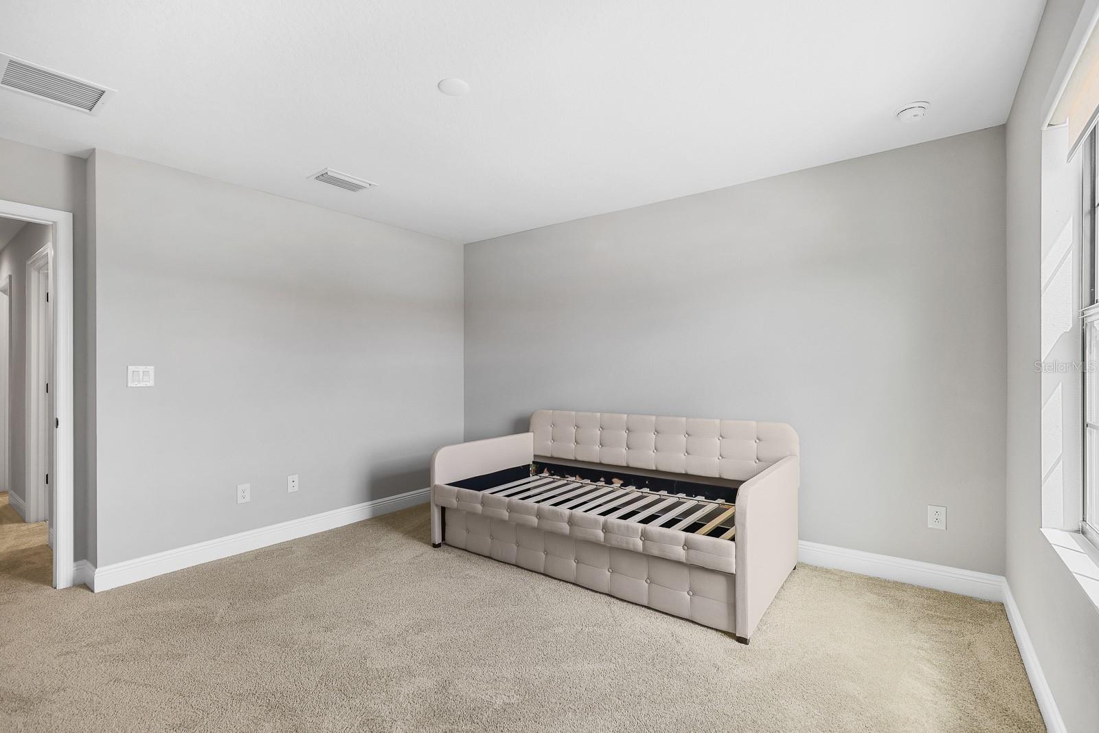 Listing photo id 30 for 12795 Fisherville Way