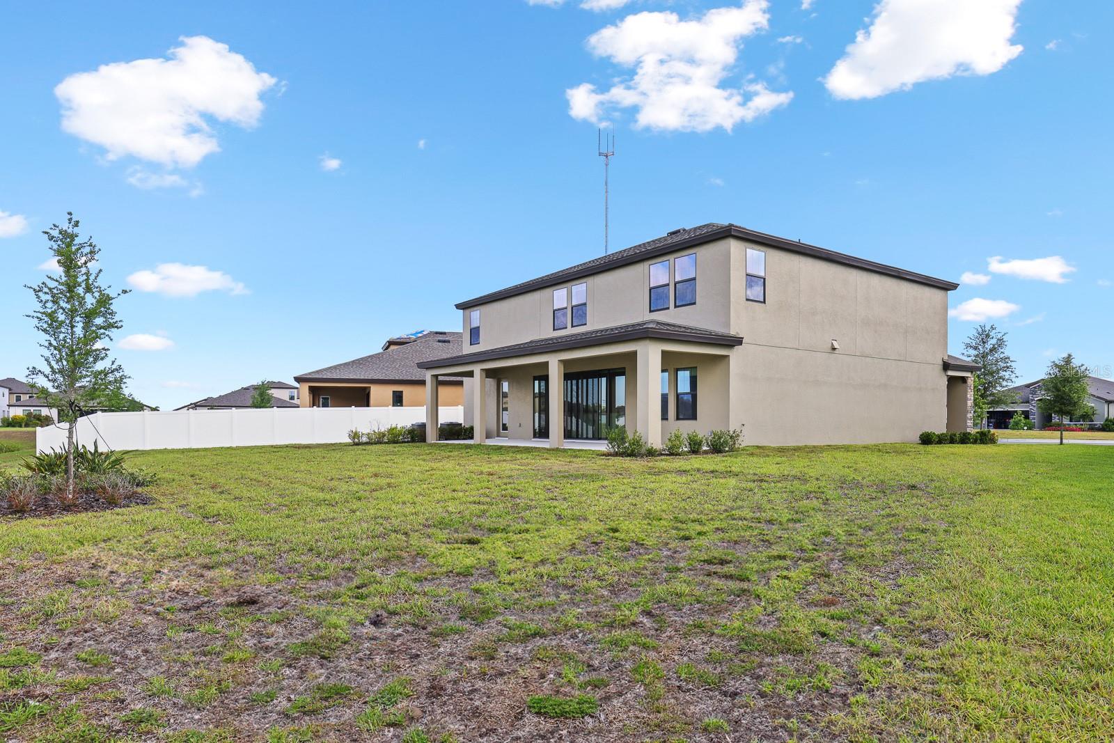 Listing photo id 36 for 12795 Fisherville Way