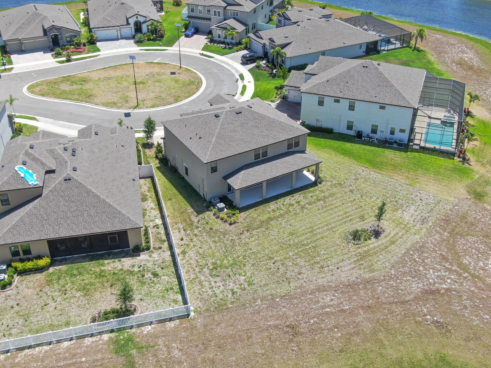 Listing photo id 40 for 12795 Fisherville Way