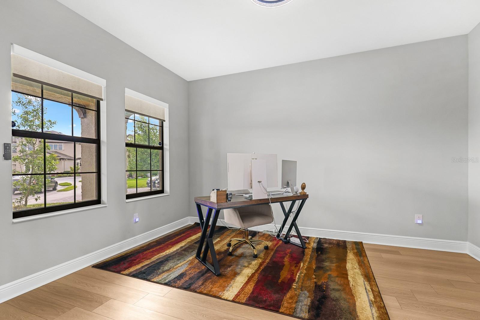 Listing photo id 4 for 12795 Fisherville Way