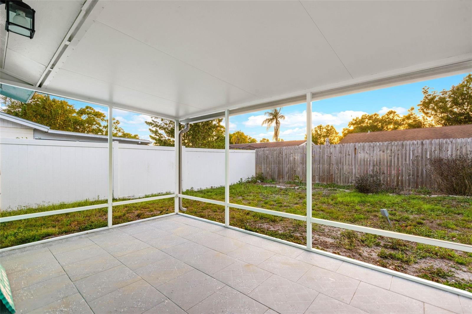 Image 16 of 21 For 14810 55th Way N