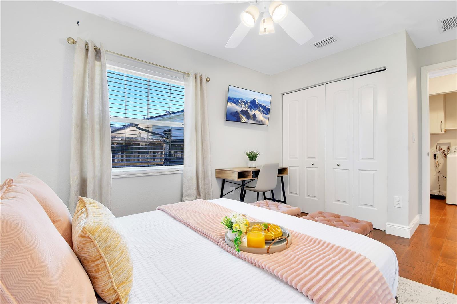 Image 10 of 53 For 5730 Imperial Key