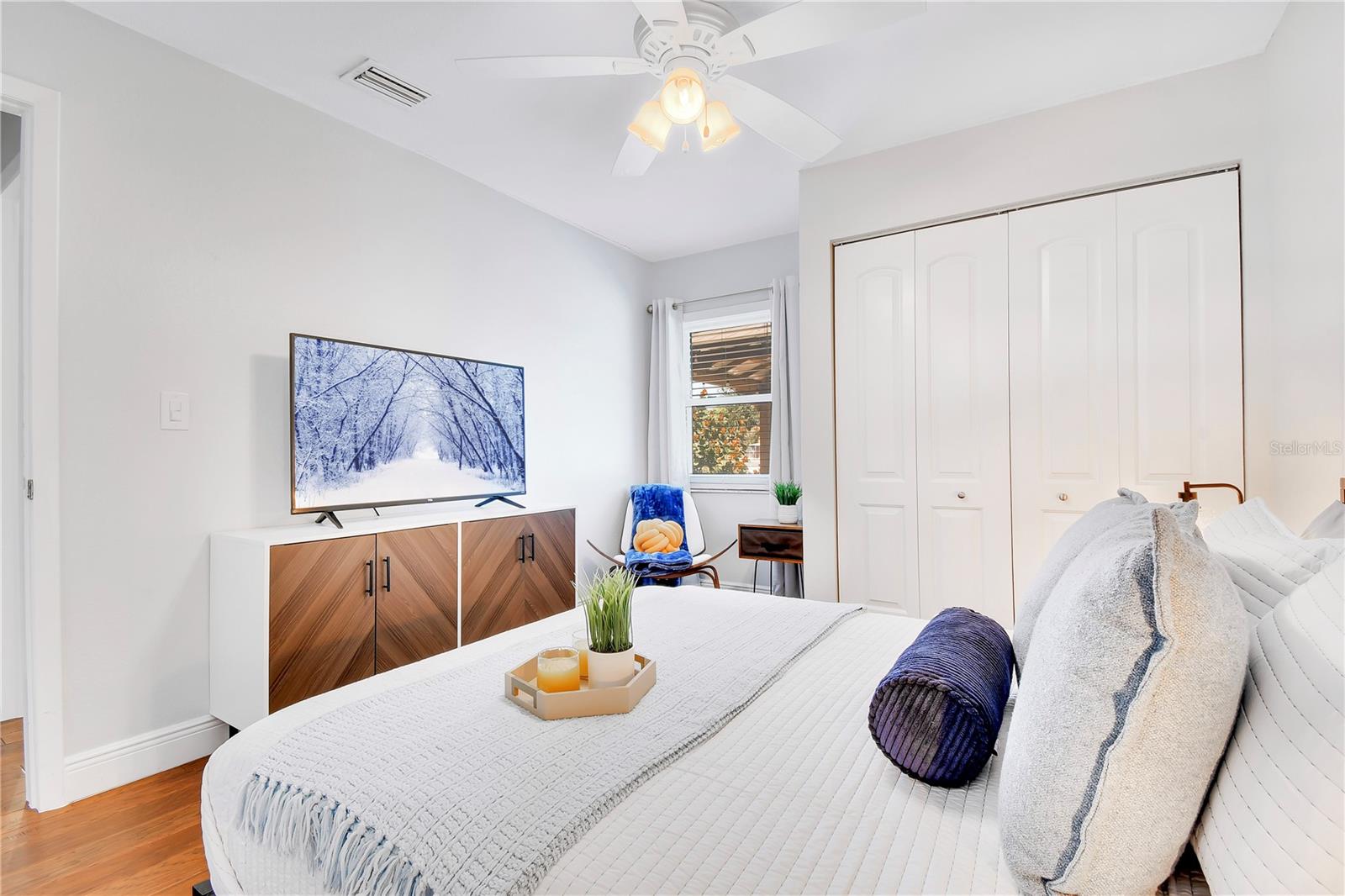 Image 16 of 53 For 5730 Imperial Key