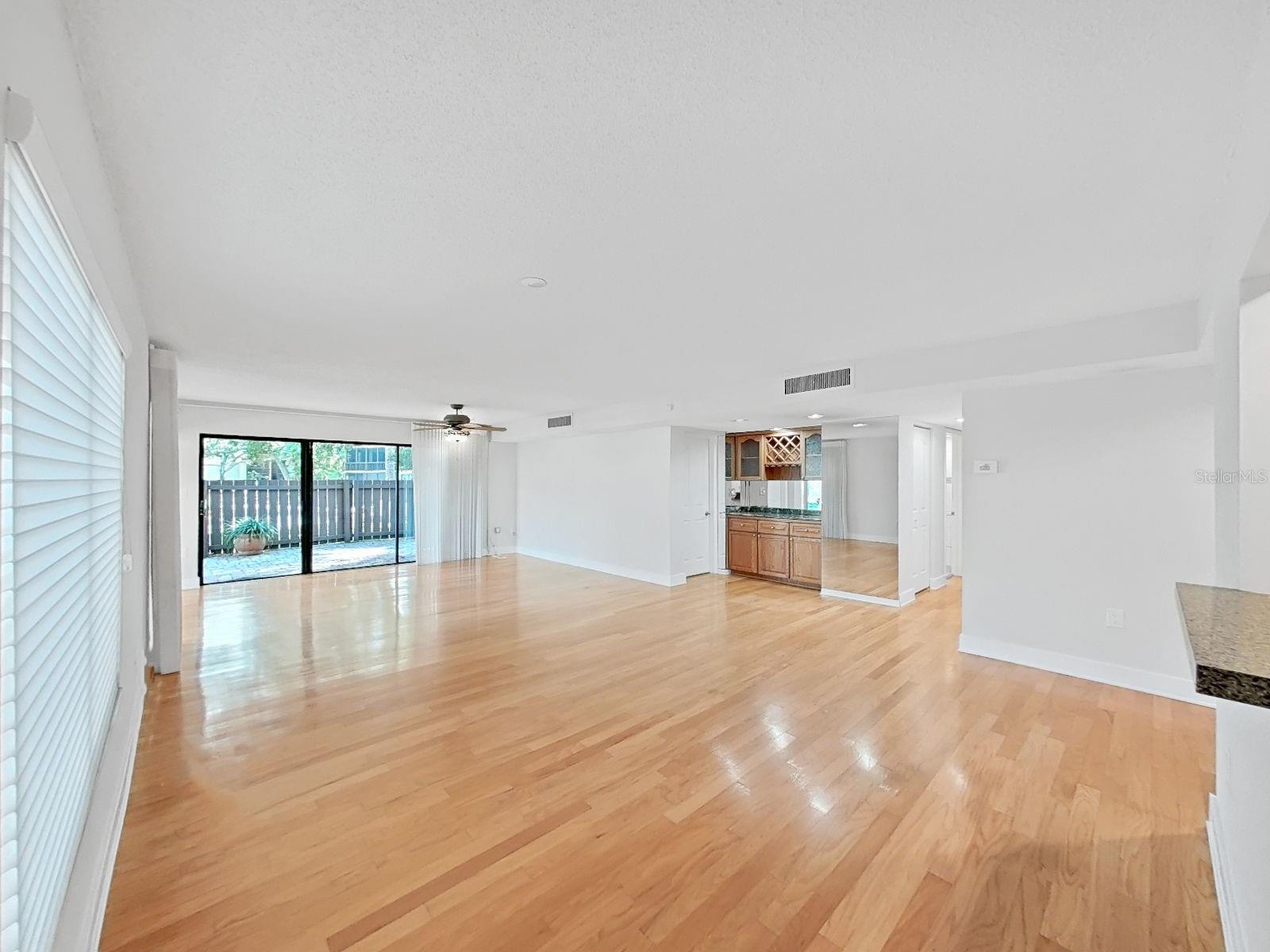 Image 5 of 27 For 700 Starkey Road 511