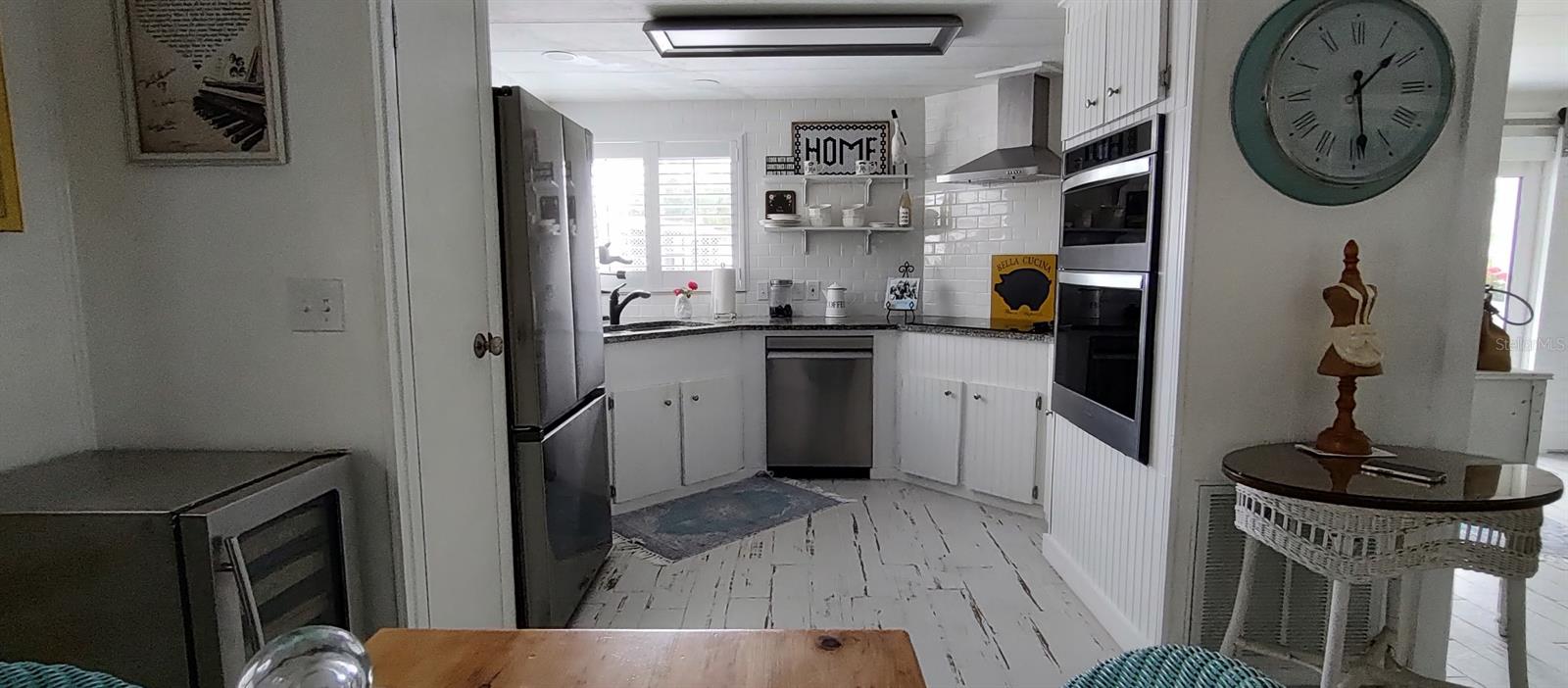 Image 13 of 21 For 123 Dolphin Drive S