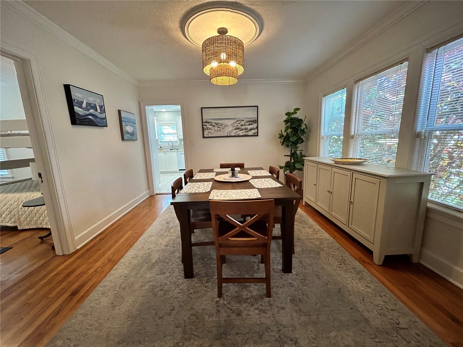 Image 6 of 20 For 701 29th Avenue N