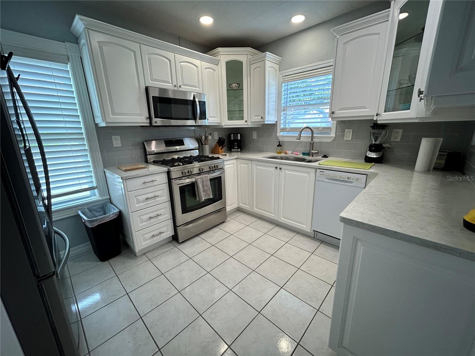 Image 7 of 20 For 701 29th Avenue N