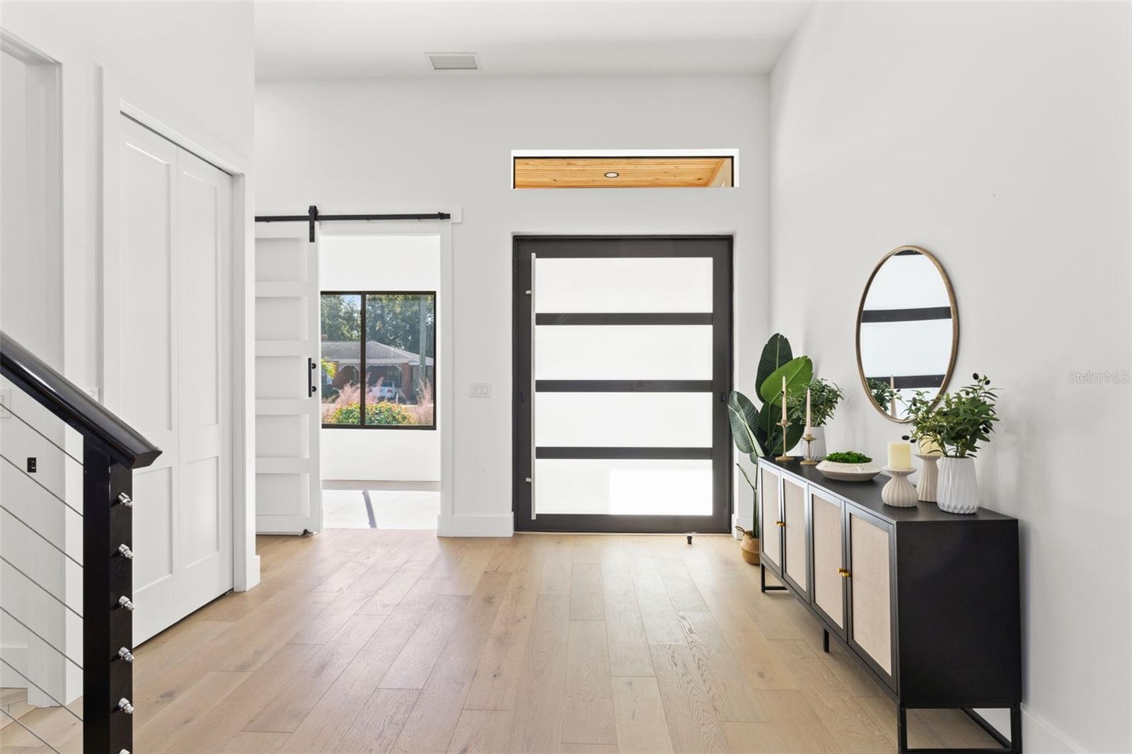 Image 35 of 81 For 3817 San Nicholas Street