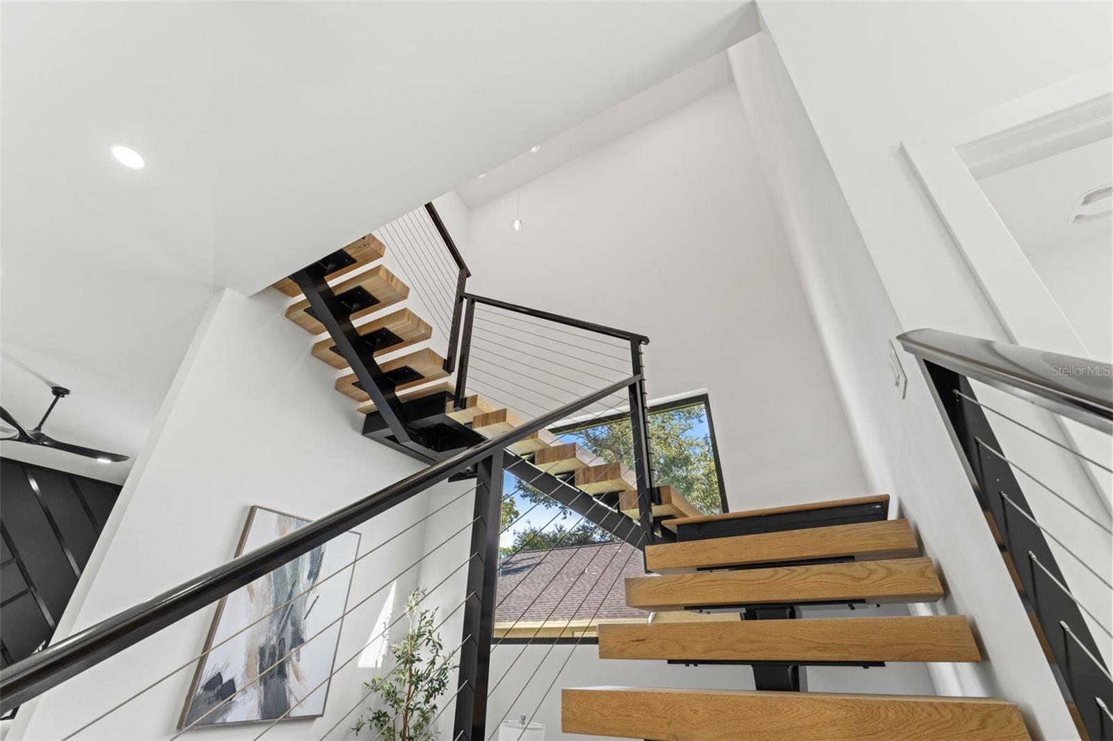 Image 38 of 81 For 3817 San Nicholas Street