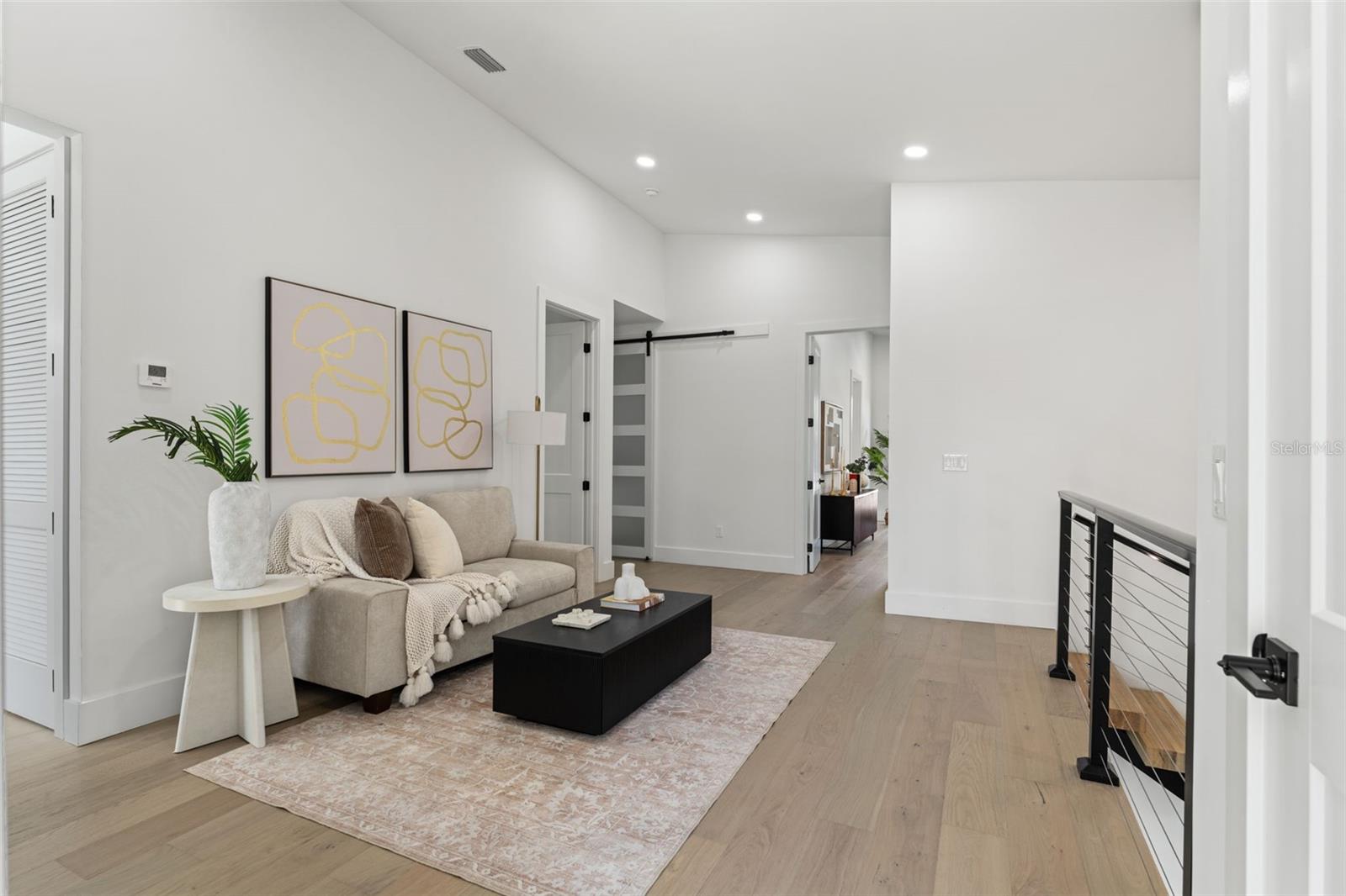 Image 44 of 81 For 3817 San Nicholas Street