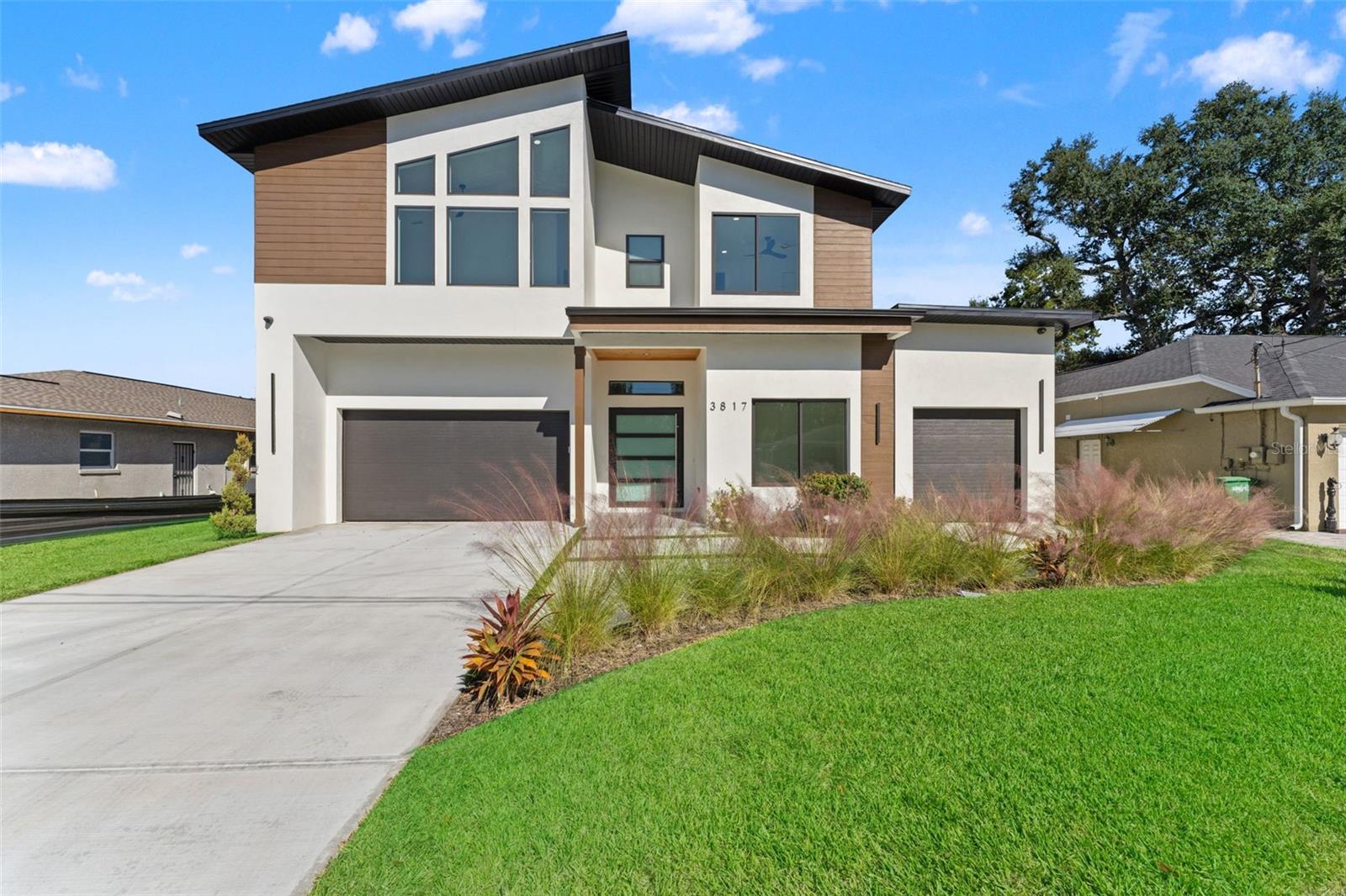 Image 78 of 81 For 3817 San Nicholas Street