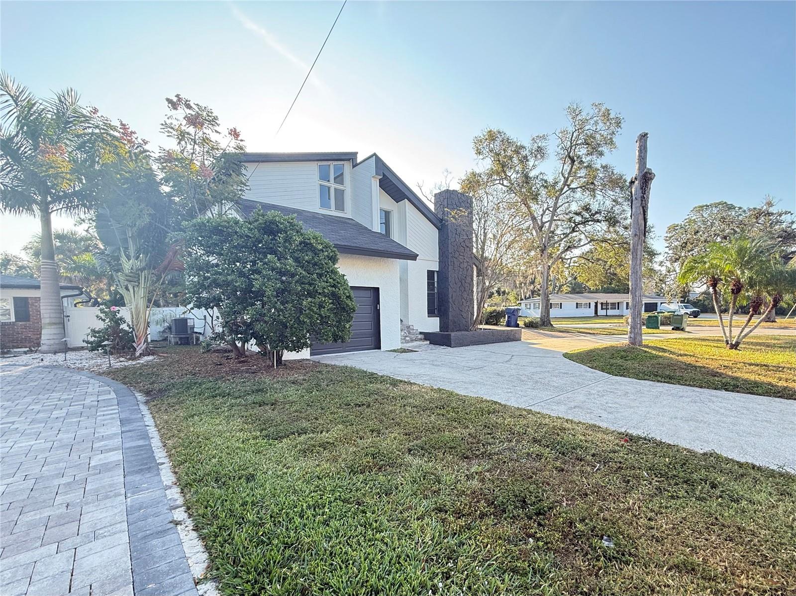 Image 10 of 52 For 3014 West Shore Boulevard