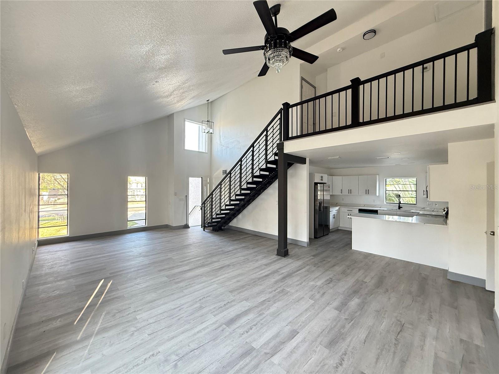 Image 19 of 52 For 3014 West Shore Boulevard