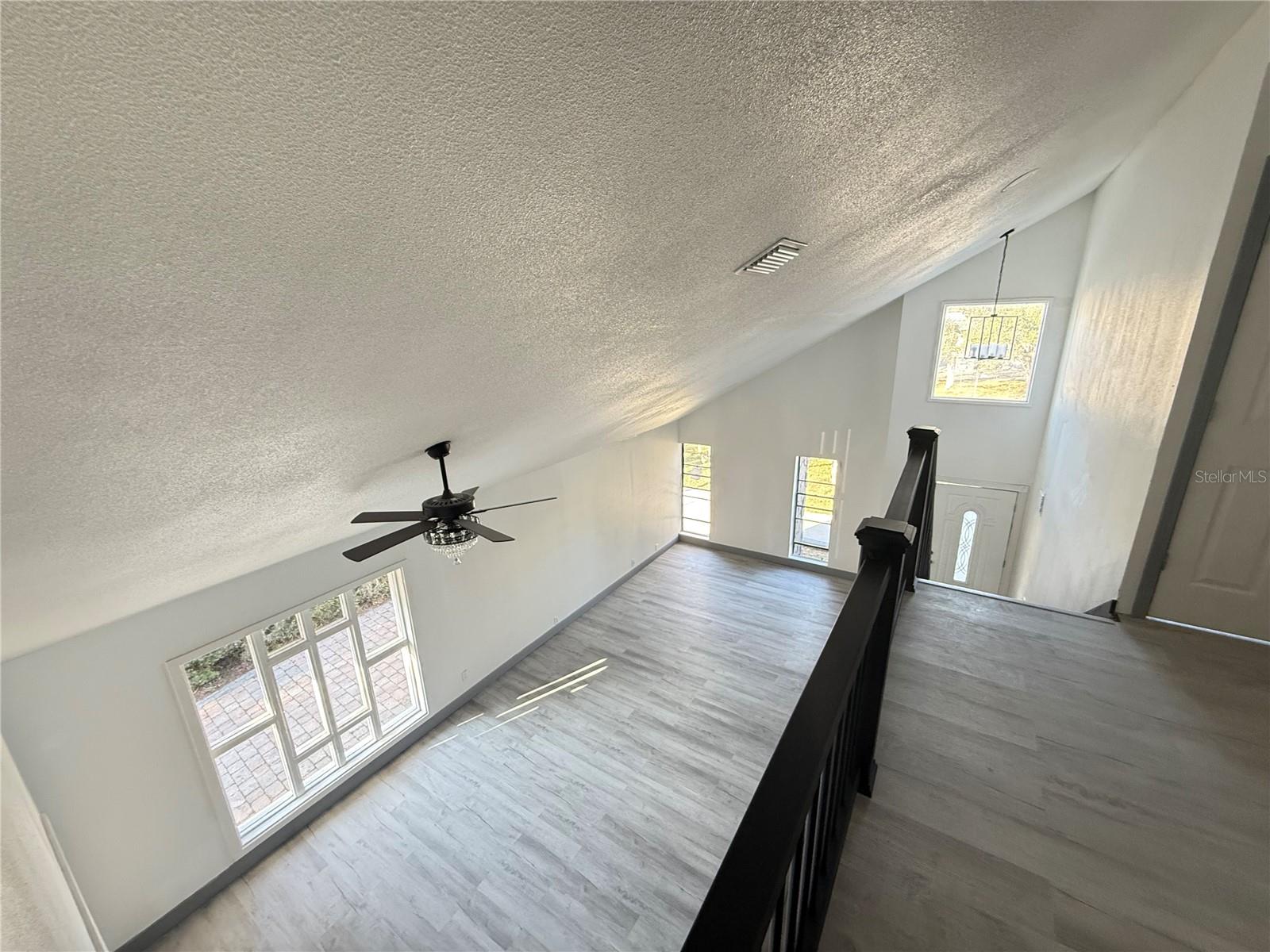 Image 30 of 52 For 3014 West Shore Boulevard