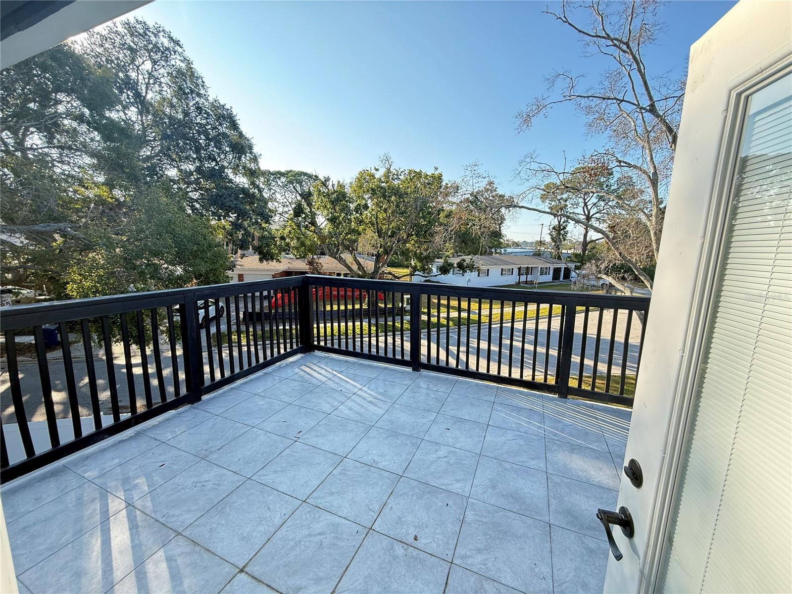 Image 39 of 52 For 3014 West Shore Boulevard