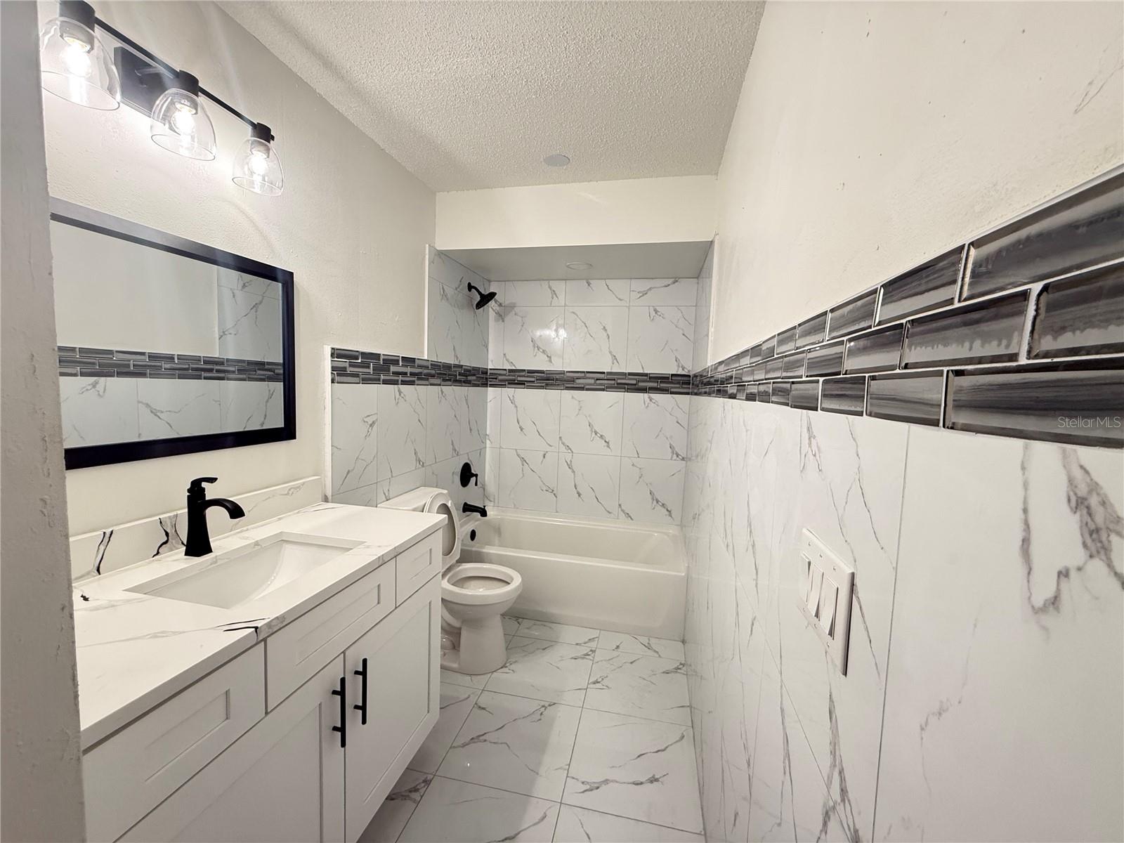 Image 42 of 52 For 3014 West Shore Boulevard