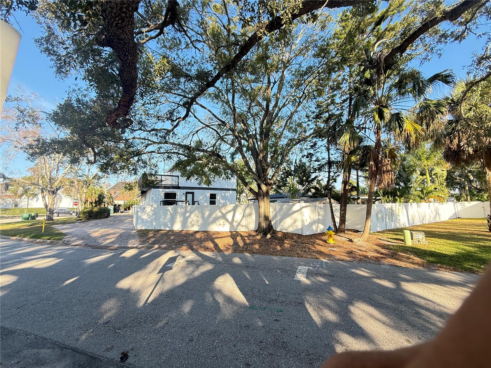 Image 6 of 52 For 3014 West Shore Boulevard