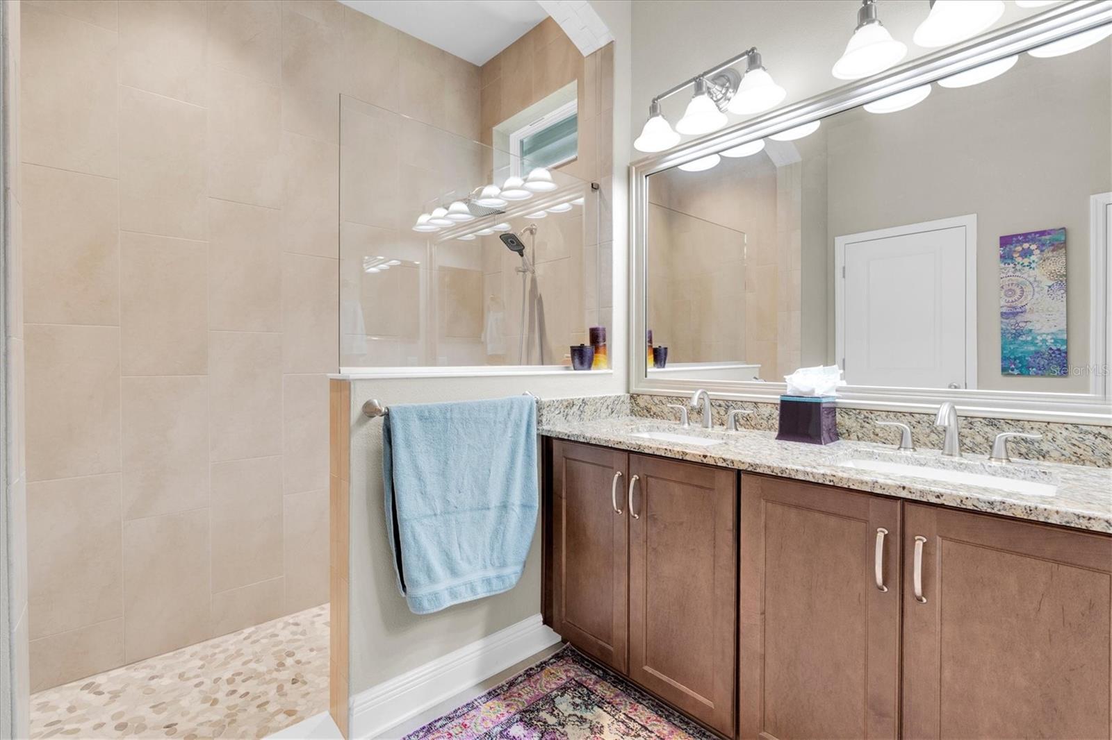 Image 22 of 50 For 2700 Verona Lane