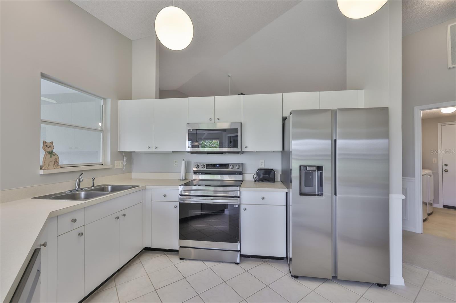 Image 19 of 44 For 731 Winterbrooke Way