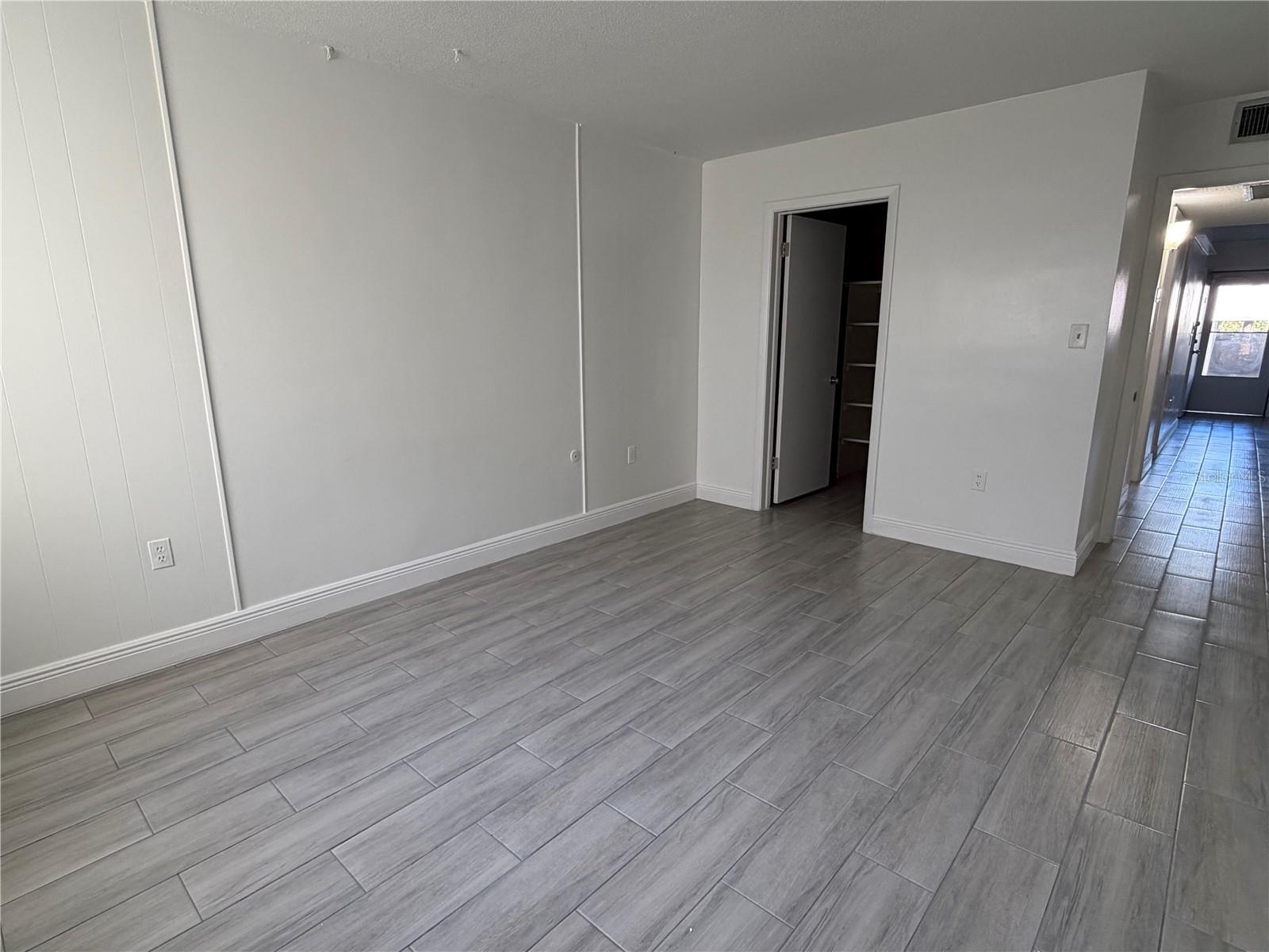 Image 15 of 24 For 1235 Highland Avenue 1-102