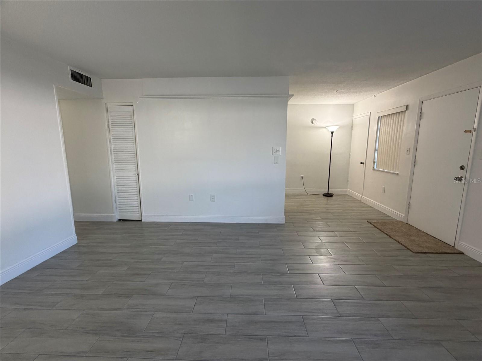 Image 7 of 24 For 1235 Highland Avenue 1-102