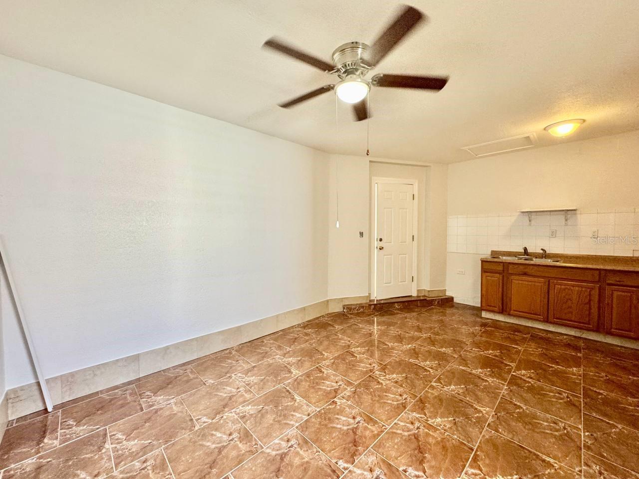 Image 28 of 44 For 6212 Grady Avenue