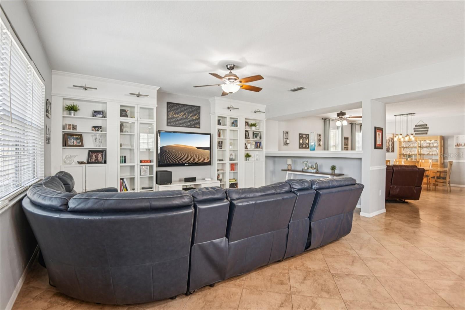 Image 4 of 30 For 19522 Timberbluff Drive