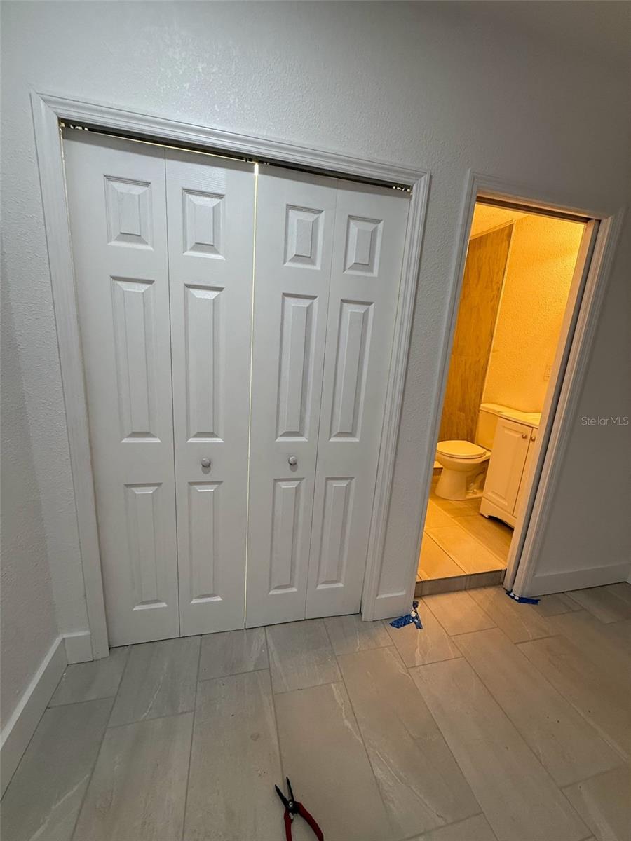 Image 12 of 15 For 2498 Lakeshore Circle