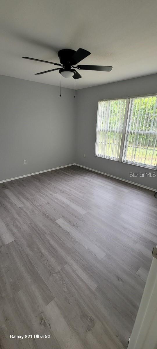 Image 6 of 15 For 2498 Lakeshore Circle