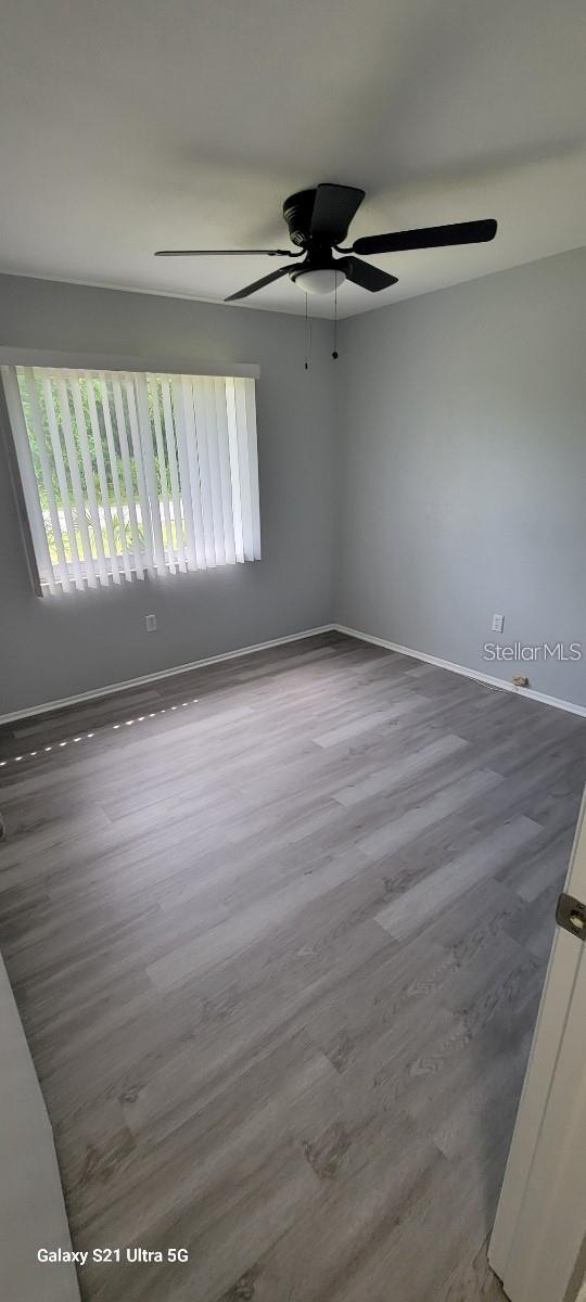 Image 8 of 15 For 2498 Lakeshore Circle