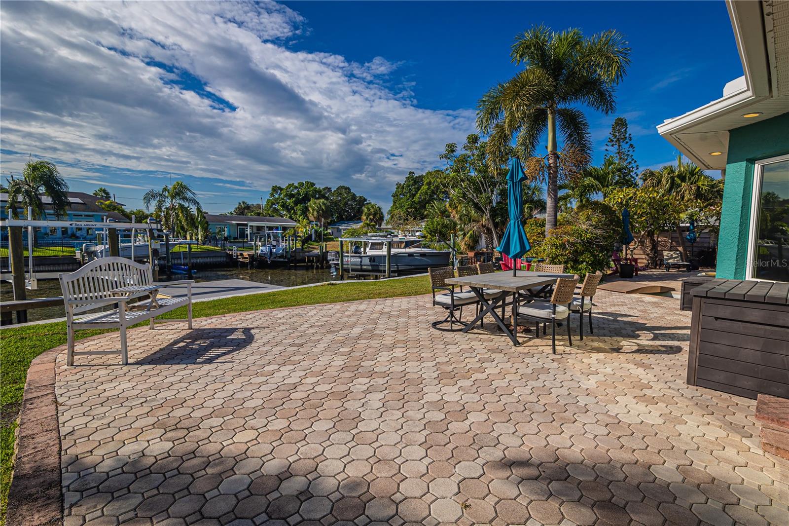 Image 8 of 29 For 510 Lewis Boulevard Se