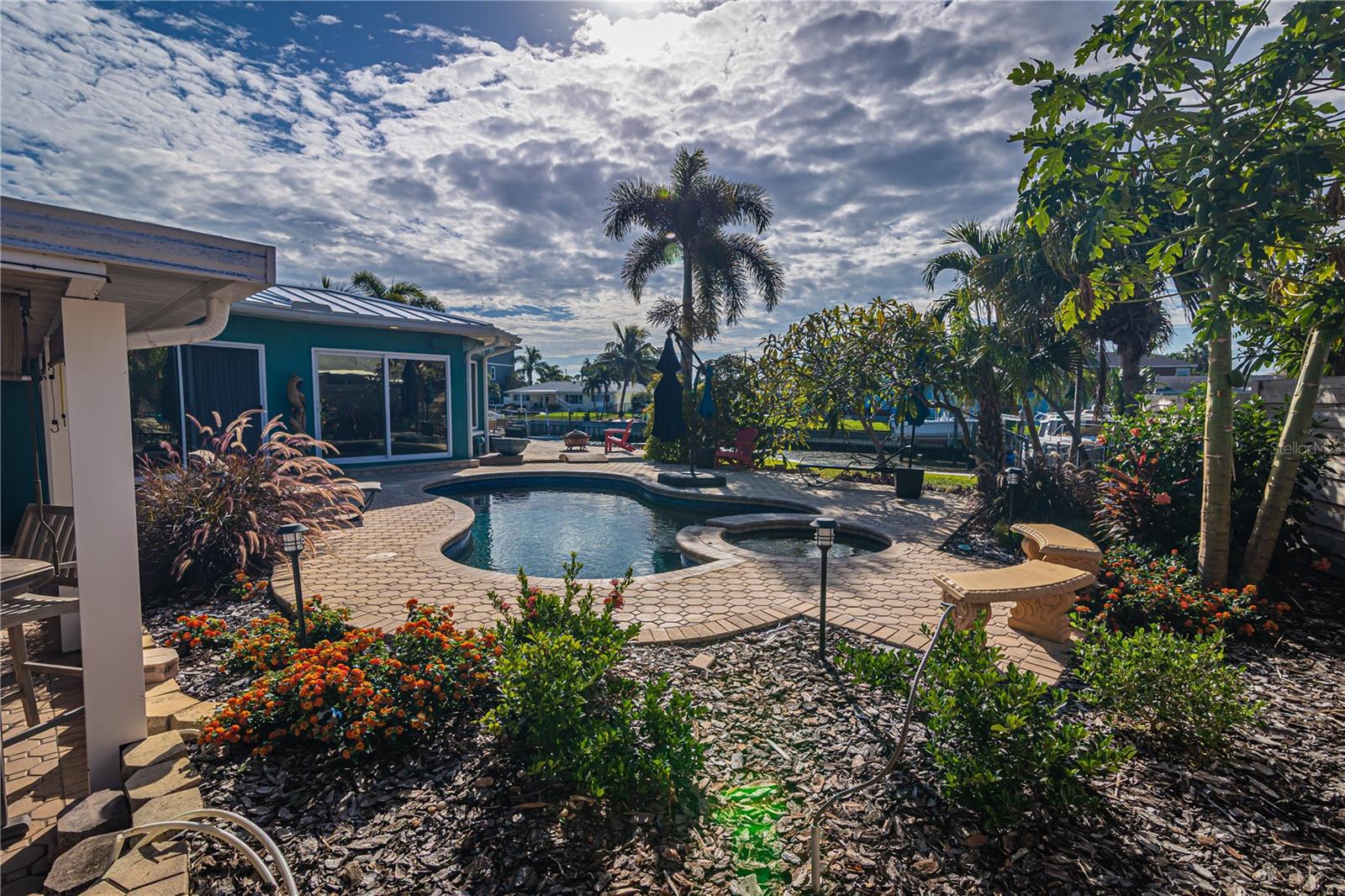 Image 9 of 29 For 510 Lewis Boulevard Se