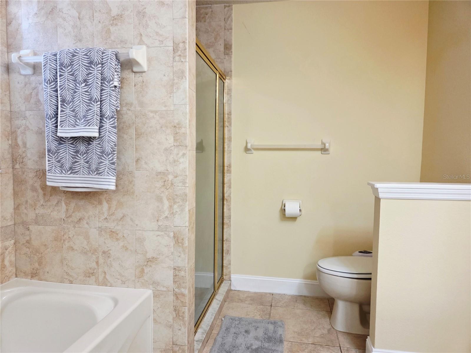 Image 24 of 38 For 5245 Kapok Drive