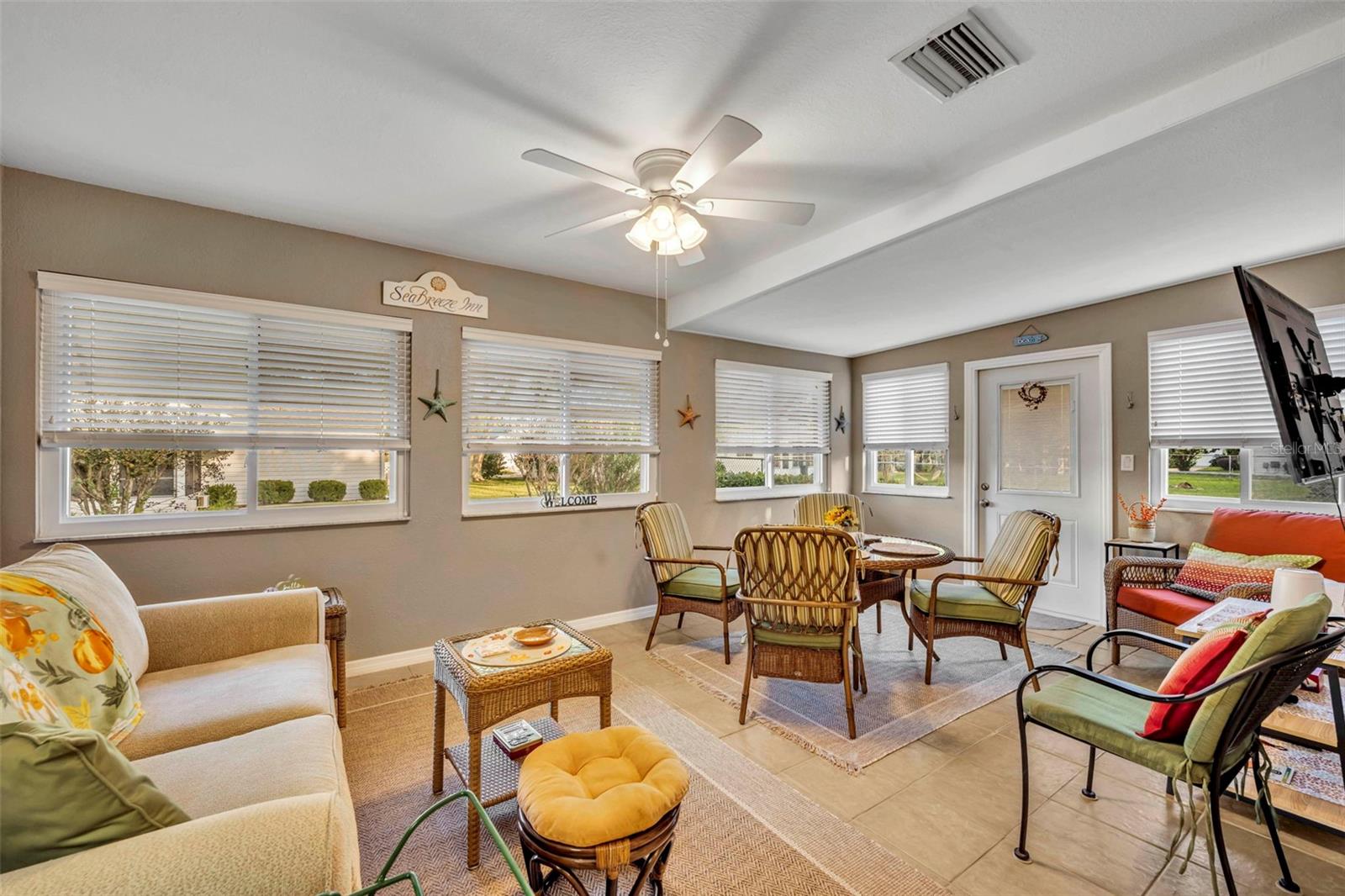 Image 20 of 60 For 13781 112th Terrace