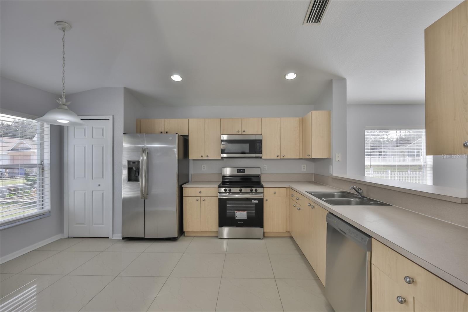 Image 10 of 40 For 11345 Coconut Island Drive