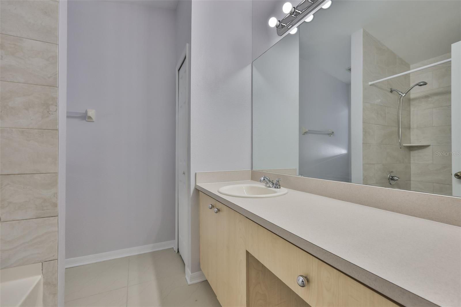 Image 20 of 40 For 11345 Coconut Island Drive