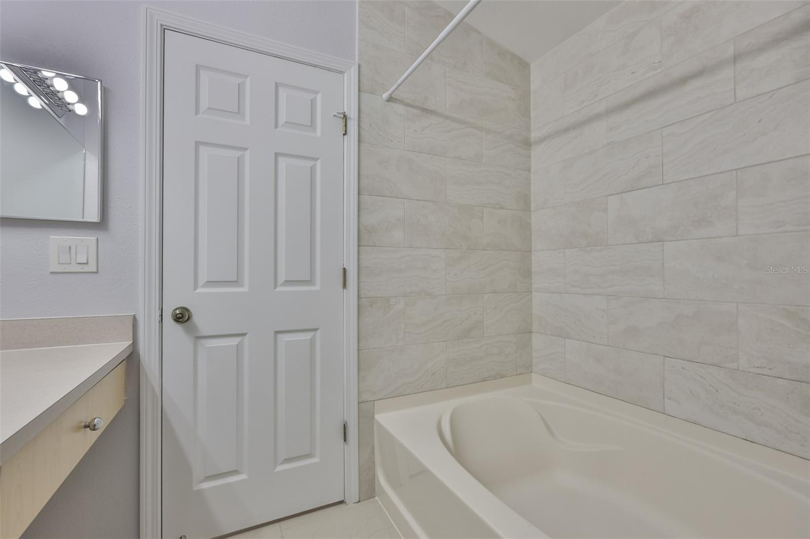 Image 21 of 40 For 11345 Coconut Island Drive