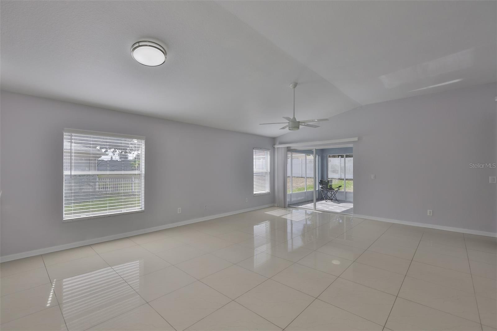 Image 5 of 40 For 11345 Coconut Island Drive