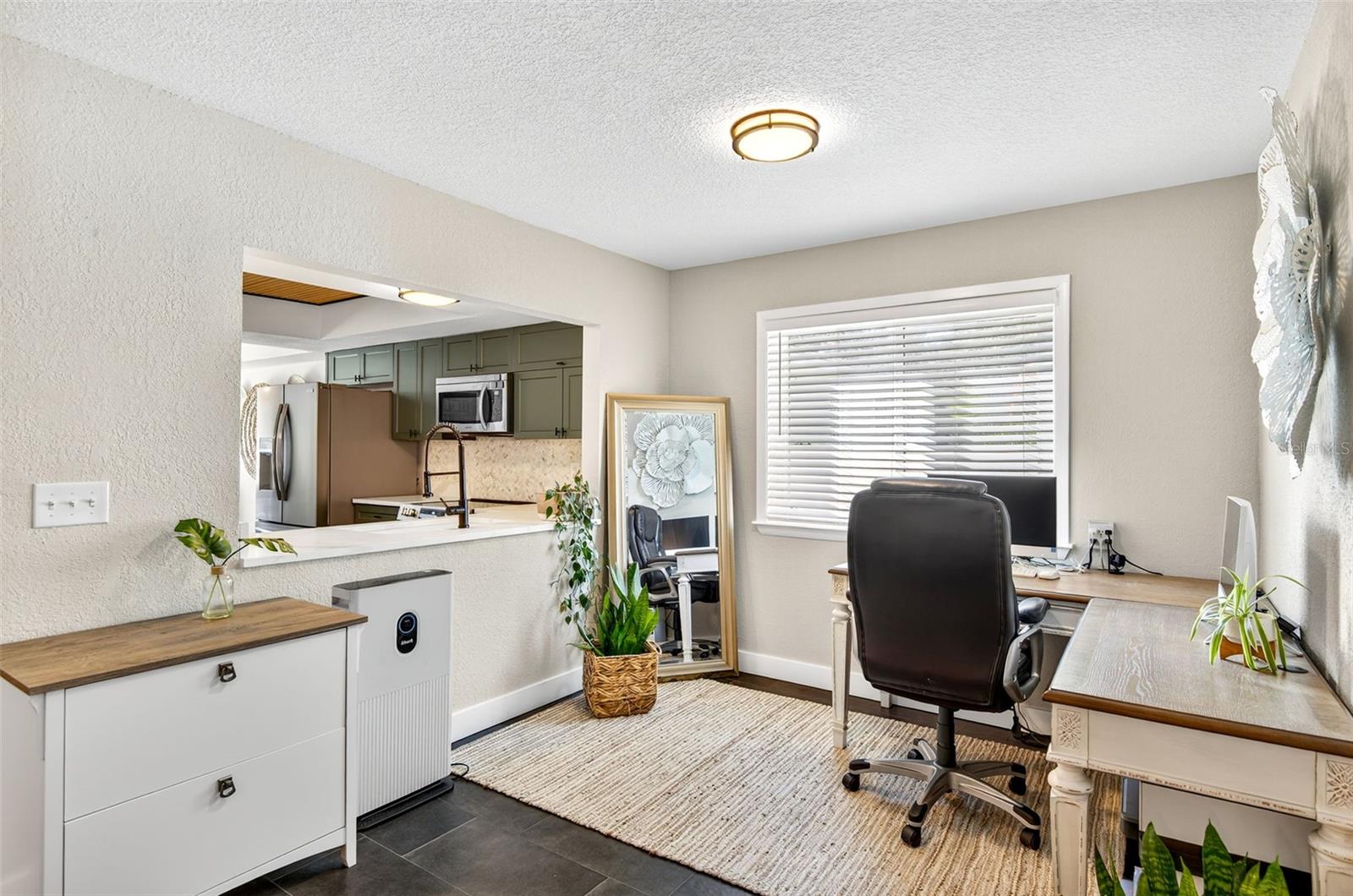 Image 16 of 44 For 2366 Pembrook Drive