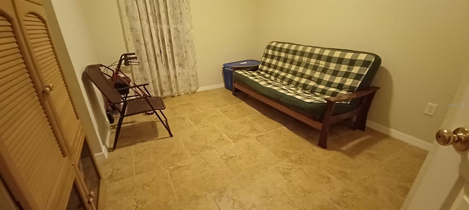 Image 30 of 43 For 1864 Emily Drive