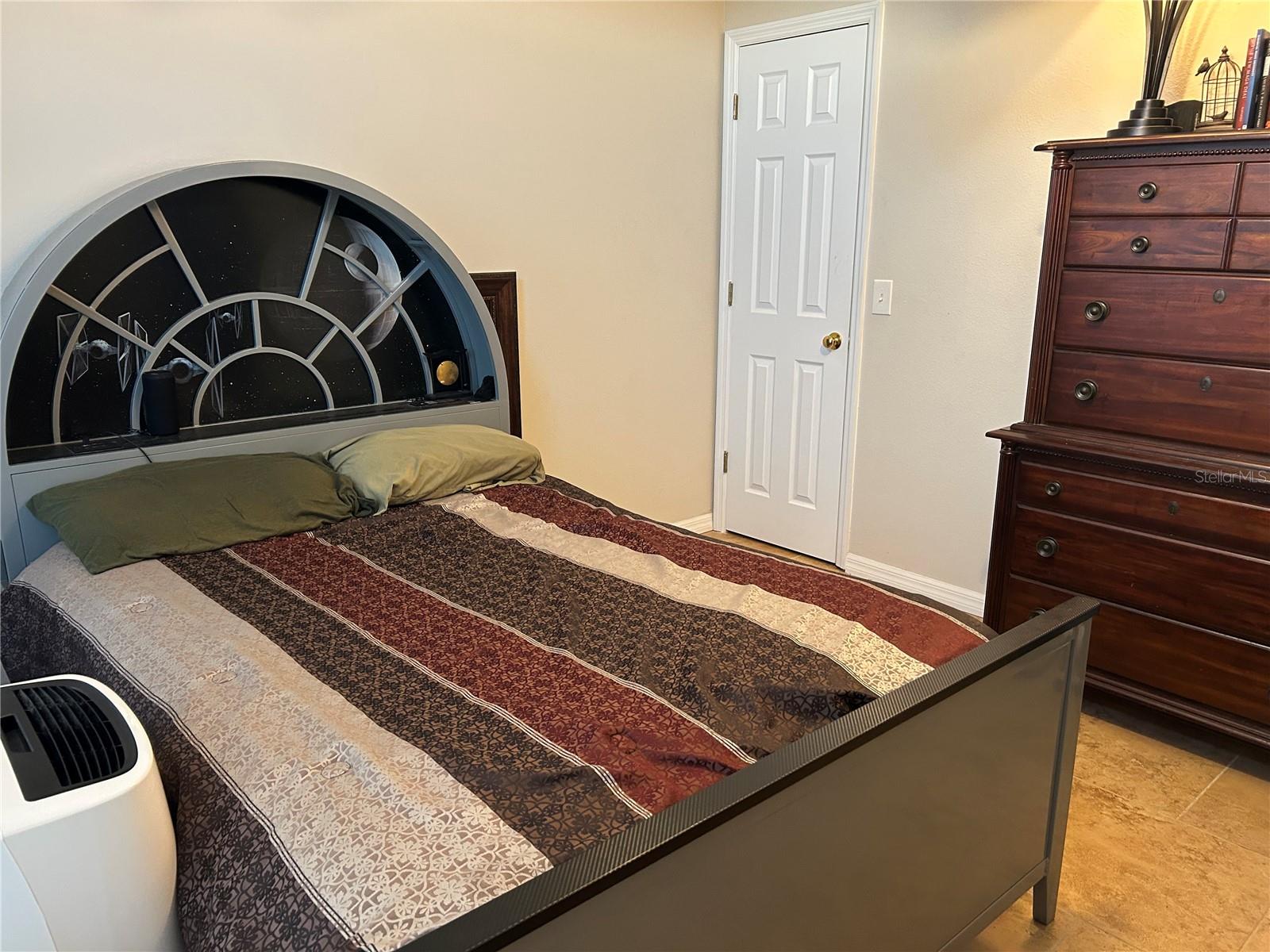 Image 32 of 43 For 1864 Emily Drive