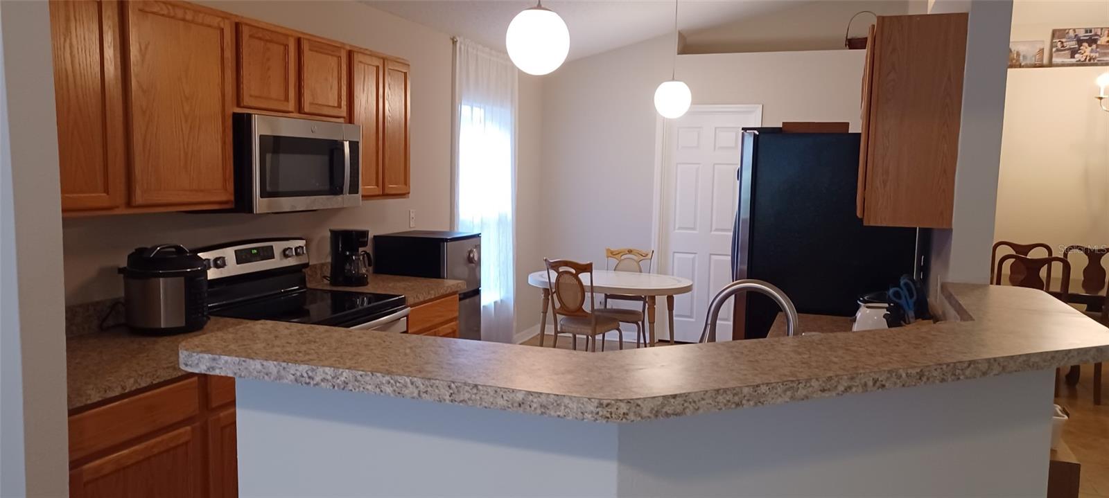 Image 4 of 15 For 1864 Emily Drive