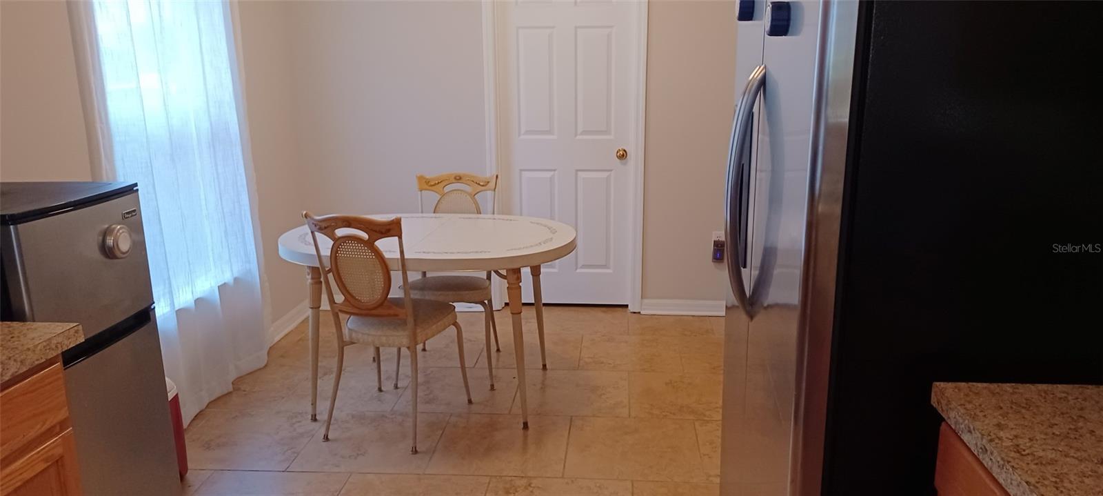 Image 7 of 15 For 1864 Emily Drive