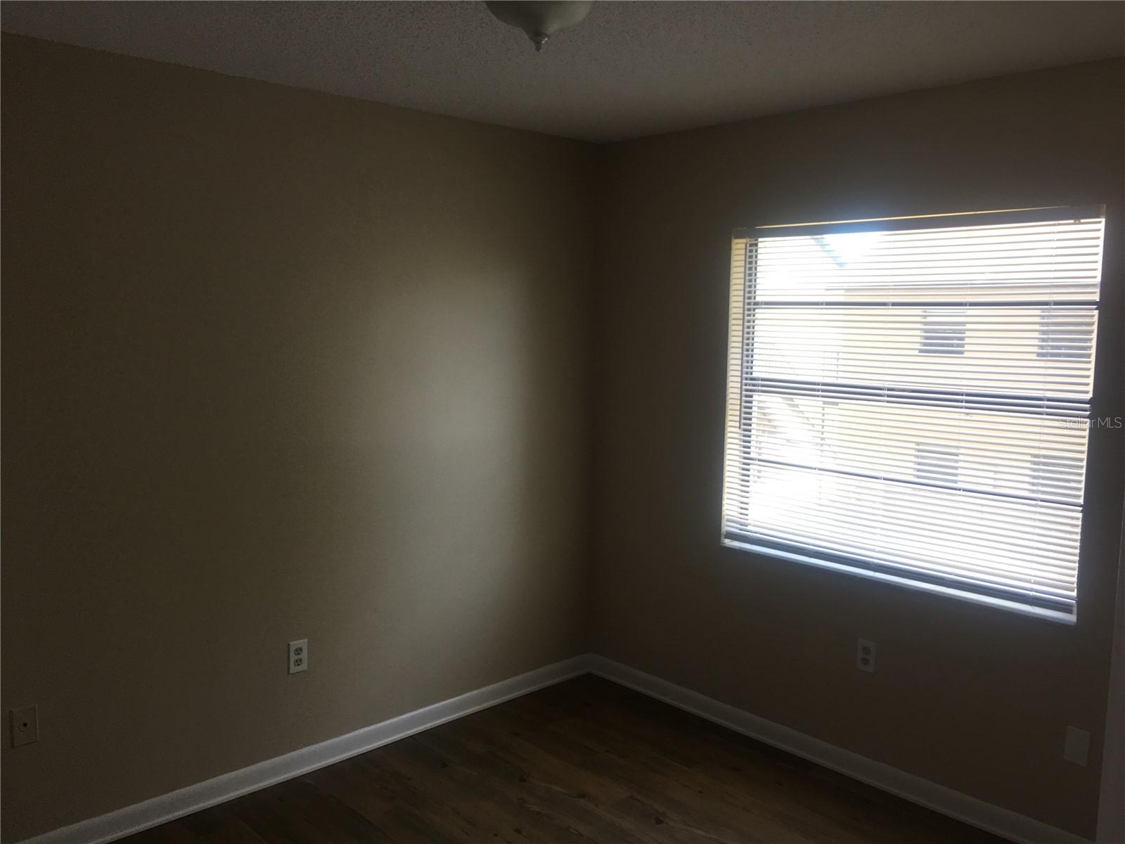 Image 7 of 11 For 5103 Clarice Court 3d