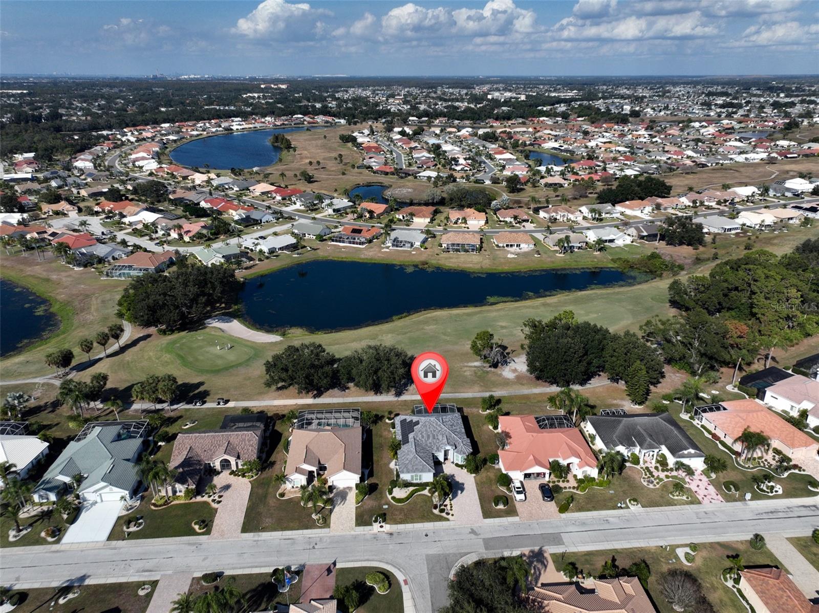 Listing photo id 48 for 2219 Platinum Drive