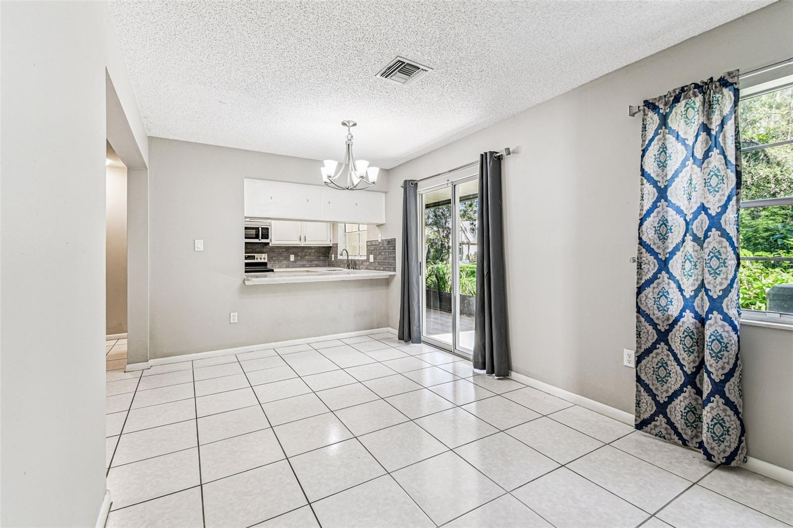 Image 14 of 66 For 3616 Pine Knot Drive 3616