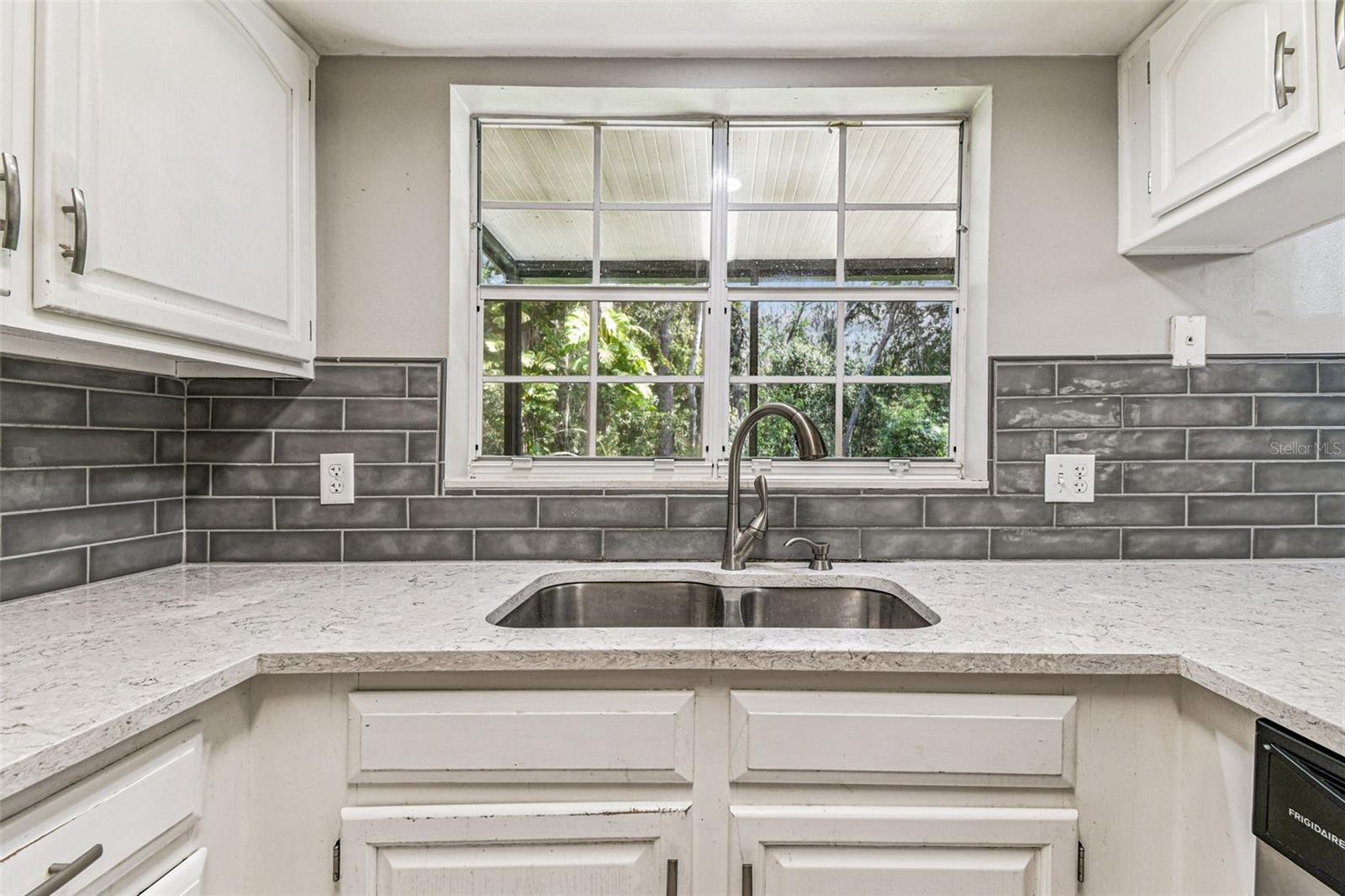 Image 25 of 66 For 3616 Pine Knot Drive 3616