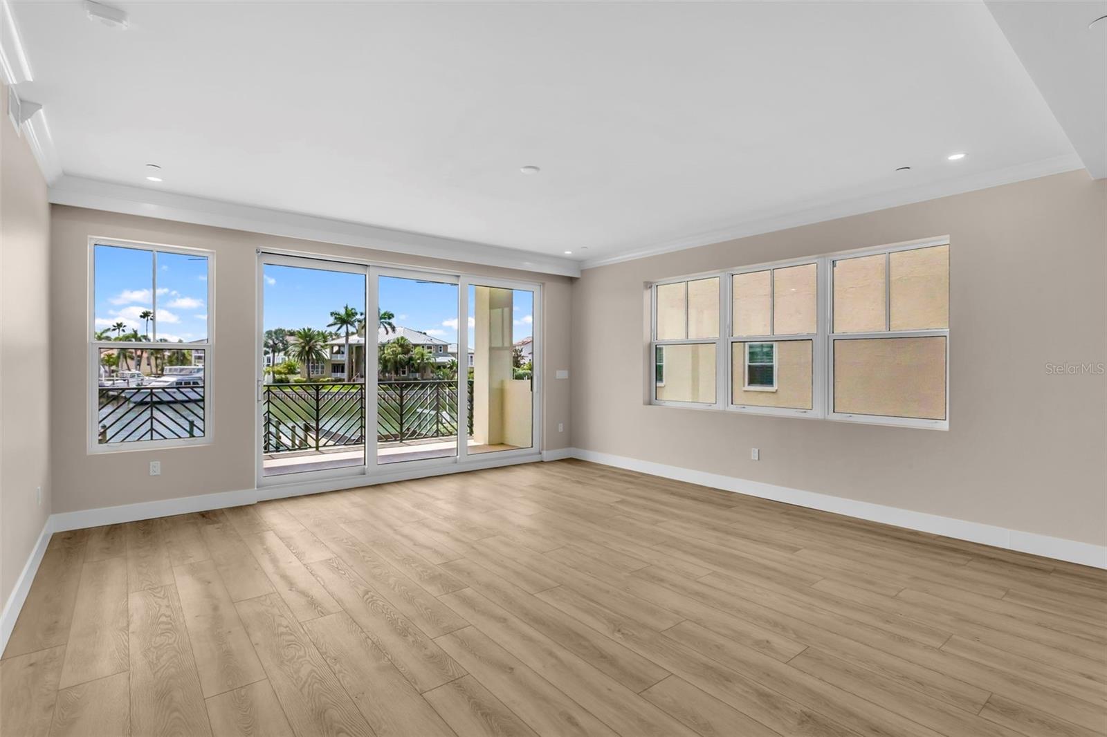 Image 21 of 48 For 455 Pinellas Bayway S 2b