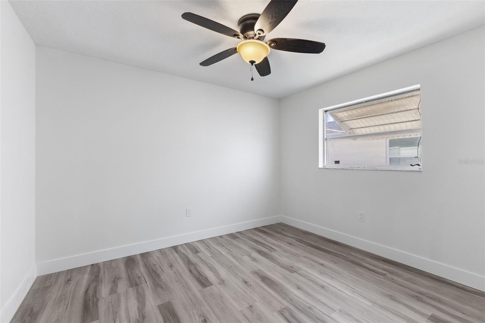 Image 10 of 23 For 6026 Bayou Grande Boulevard Ne