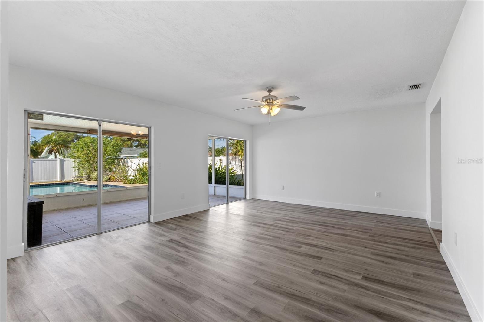 Image 9 of 23 For 6026 Bayou Grande Boulevard Ne